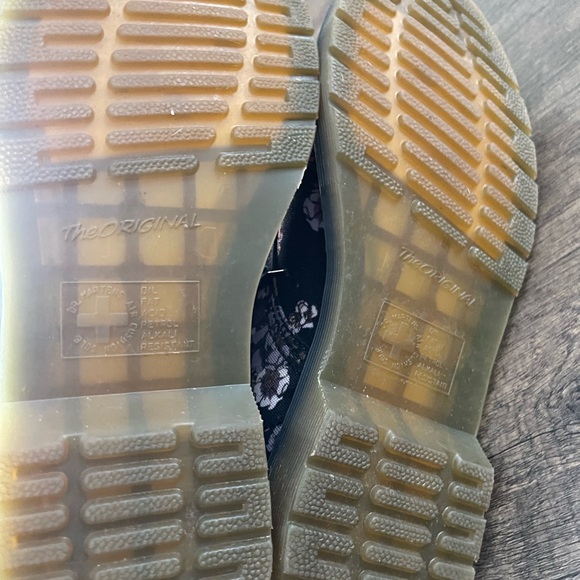 Rare Dr. Martens Beckett  combat Boots NWOT size 38/ 7 - Picture 7 of 11